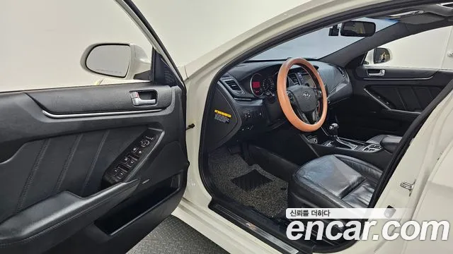 Kia K7 2011 thumb 10
