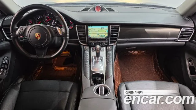 Porsche Panamera 2014 thumb 7
