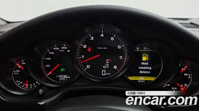 Porsche Panamera 2014 thumb 8