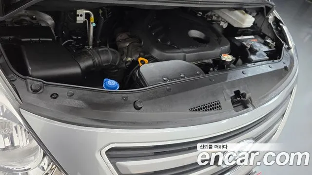 Hyundai Starex 2018 thumb 5