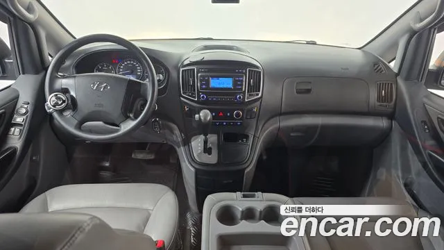 Hyundai Starex 2018 thumb 6