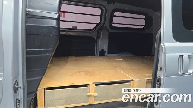 Hyundai Starex 2018 thumb 10