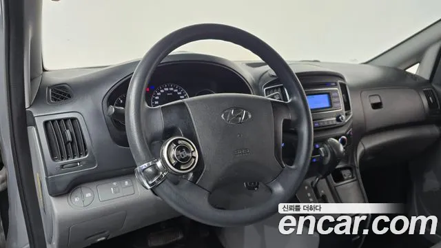 Hyundai Starex 2018 thumb 11
