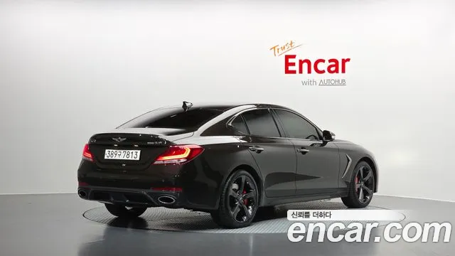 Genesis G70 2017 thumb 2