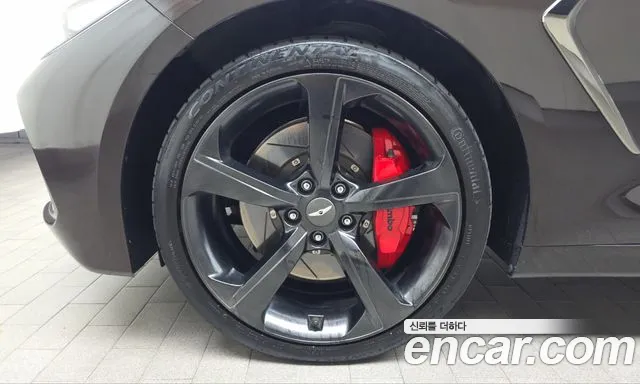 Genesis G70 2017 thumb 5