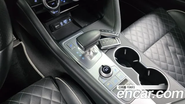 Genesis G70 2017 thumb 9