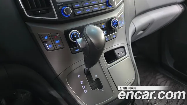 Hyundai Starex 2020 thumb 9
