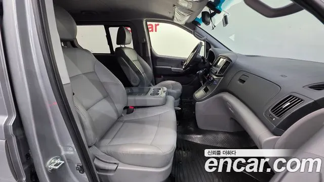 Hyundai Starex 2020 thumb 10