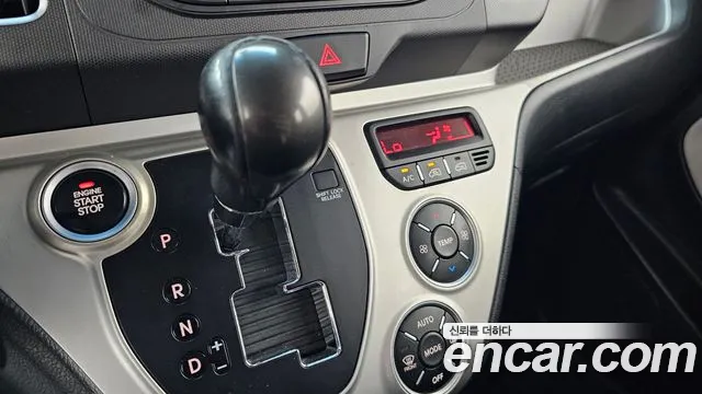 Kia Ray 2015 thumb 9