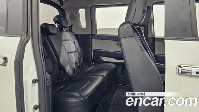 Kia Ray 2015 thumb 12