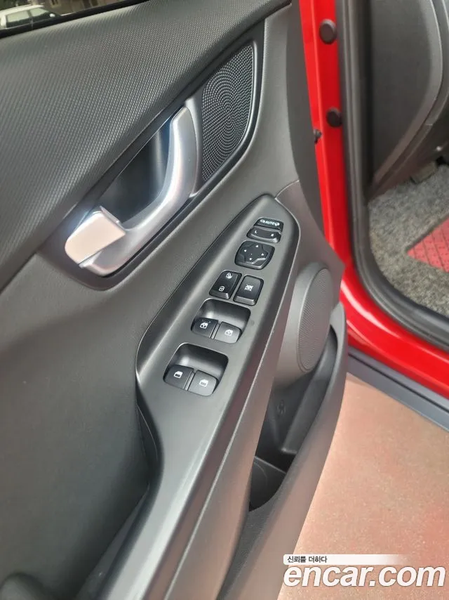 Hyundai Kona 2022 thumb 7