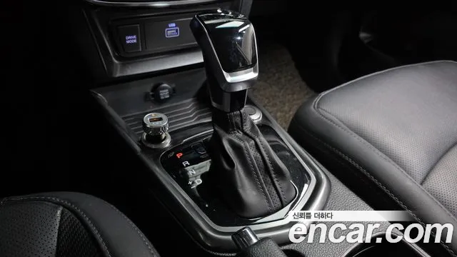 KG_Mobility_Ssangyong TIBOLI 2020 thumb 9