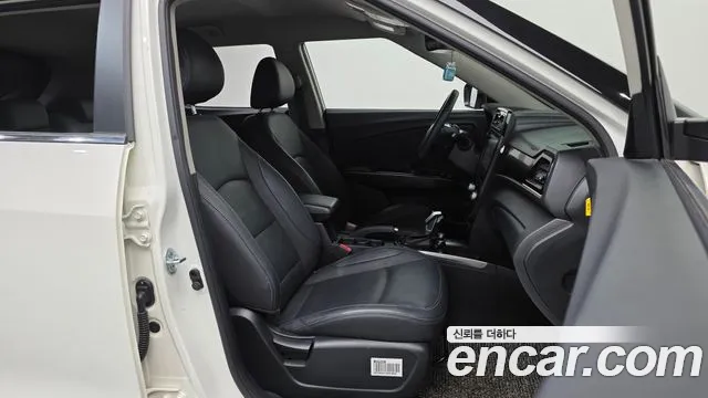 KG_Mobility_Ssangyong TIBOLI 2020 thumb 11