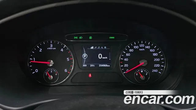 Kia Sorento 2016 thumb 8