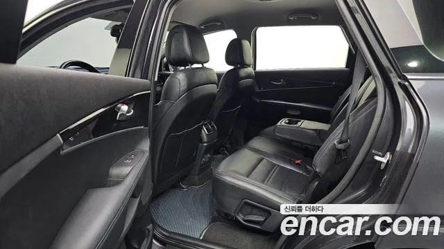Kia Sorento 2016 thumb 11