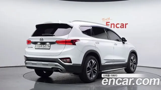 Hyundai Santa Fe 2019 thumb 2