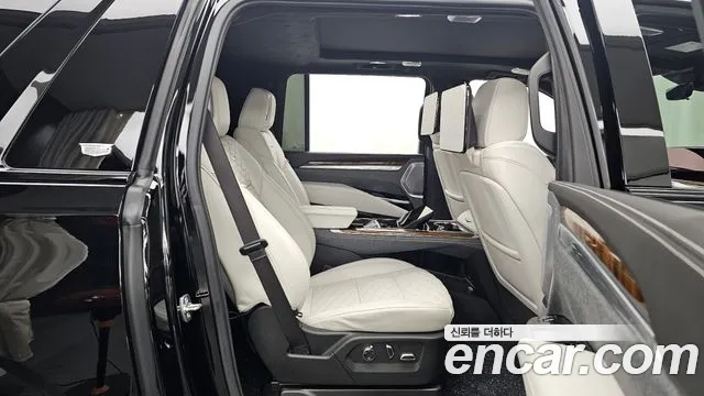 Cadillac Escalade 2025 thumb 12