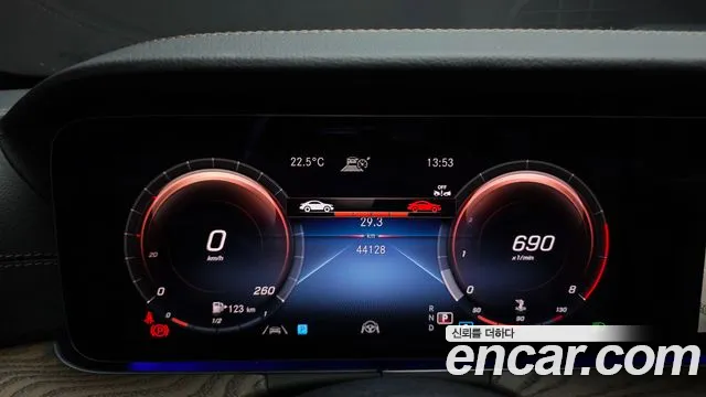 Mercedes-Benz E-Класс 2022 thumb 8
