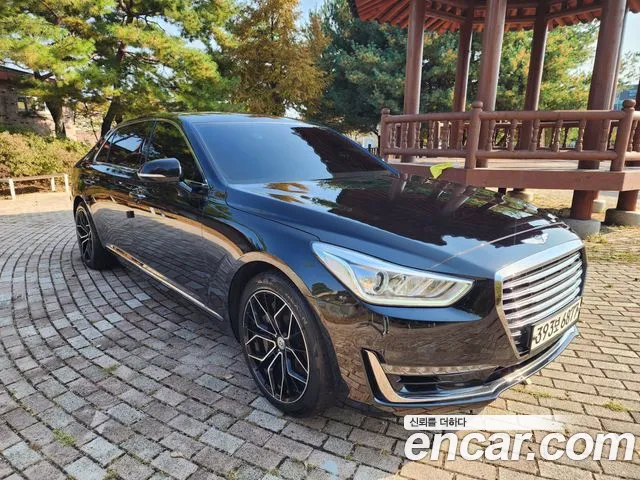 Genesis G90 2017 thumb 7