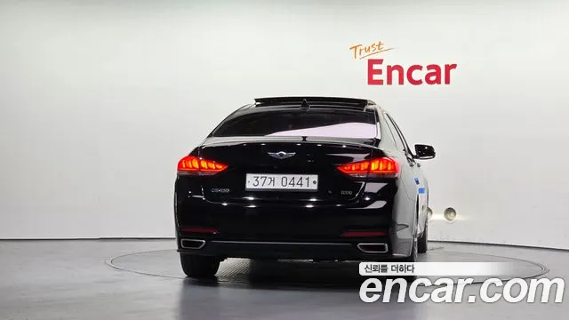 Hyundai Genesis 2016 thumb 4