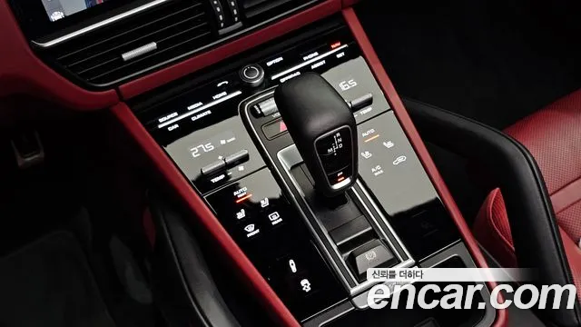 Porsche Cayenne 2019 thumb 9