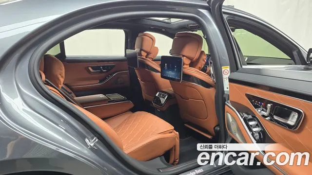 Mercedes-Benz S-Класс 2022 thumb 11