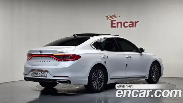 Hyundai Grandeur 2017 thumb 2