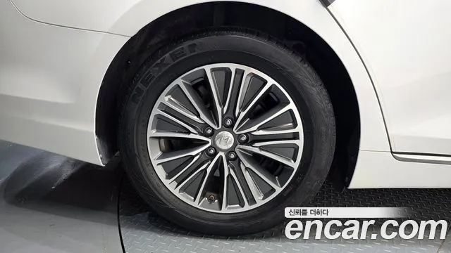 Hyundai Grandeur 2017 thumb 5