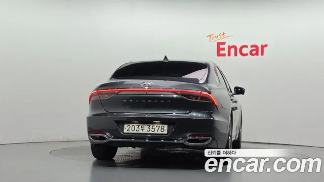 Hyundai Grandeur 2022 thumb 4