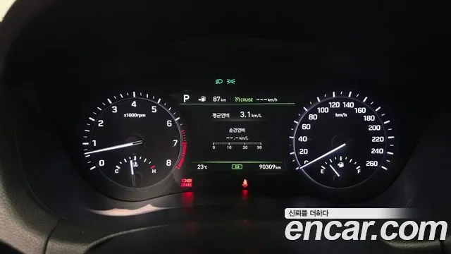 Genesis G80 2016 thumb 8