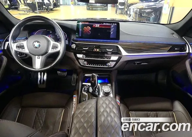 BMW 5-Series 2022 thumb 7