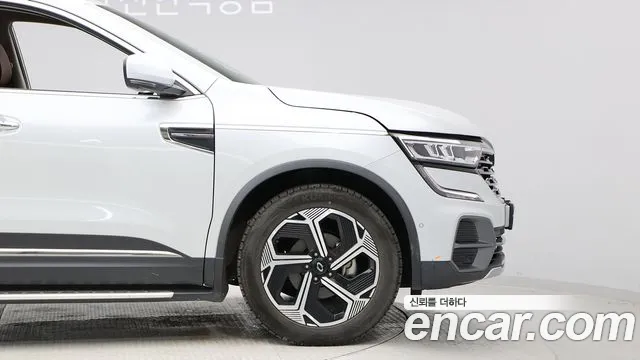 Renault-KoreaSamsung Koleos 2024 thumb 5
