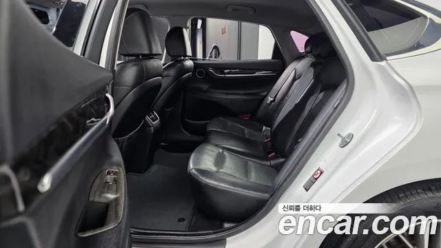 Hyundai Grandeur 2017 thumb 11