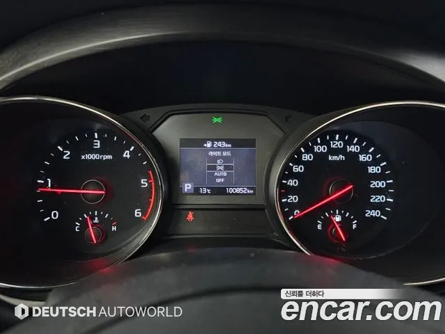 Kia Carnival 2018 thumb 8