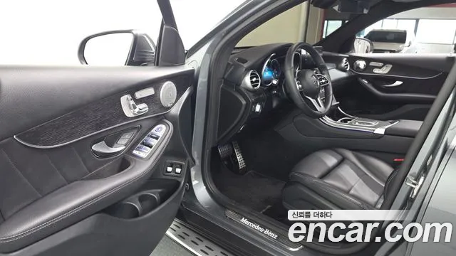 Mercedes-Benz GLC 2021 thumb 9