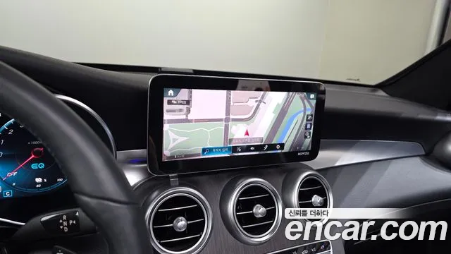 Mercedes-Benz GLC 2021 thumb 12
