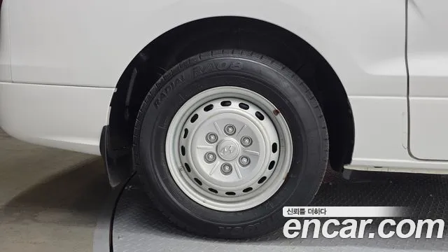 Hyundai Starex 2018 thumb 5