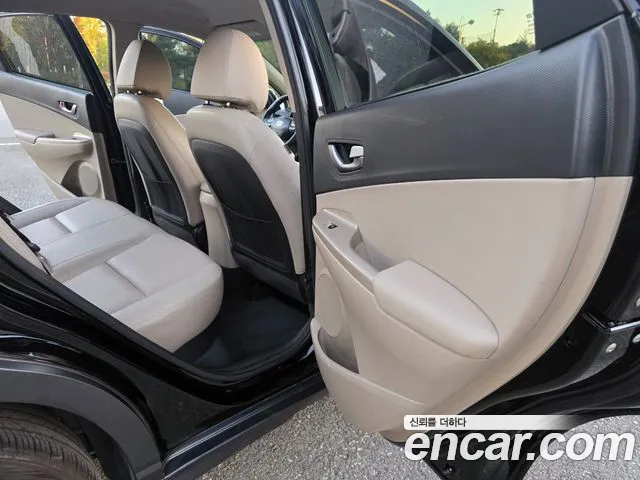Hyundai Kona 2018 thumb 4
