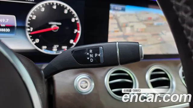 Mercedes-Benz E-Класс 2019 thumb 9