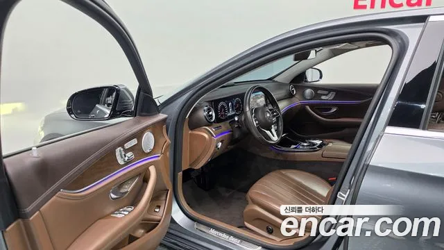 Mercedes-Benz E-Класс 2019 thumb 10