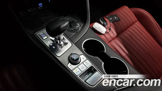 Genesis G70 2024 thumb 9