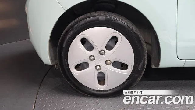 Kia Ray 2014 thumb 5
