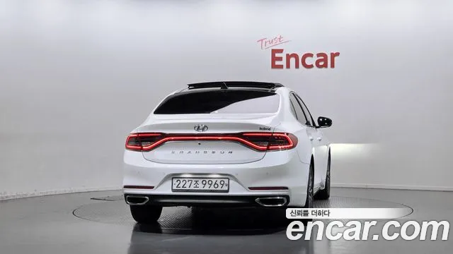 Hyundai Grandeur 2019 thumb 4