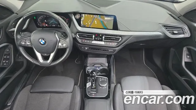 BMW 1-Series 2023 thumb 7