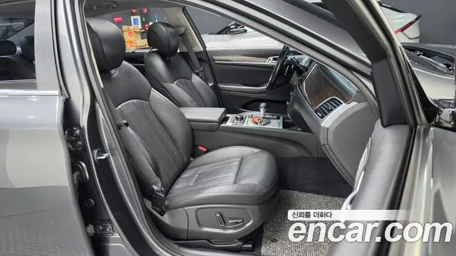 Genesis G80 2017 thumb 11