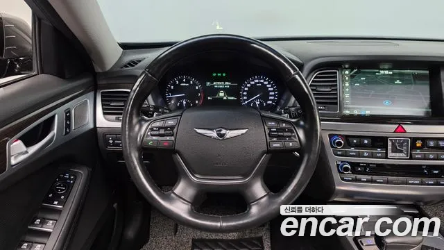 Genesis G80 2017 thumb 12
