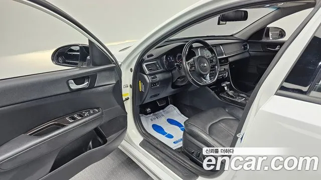 Kia K5 2016 thumb 10