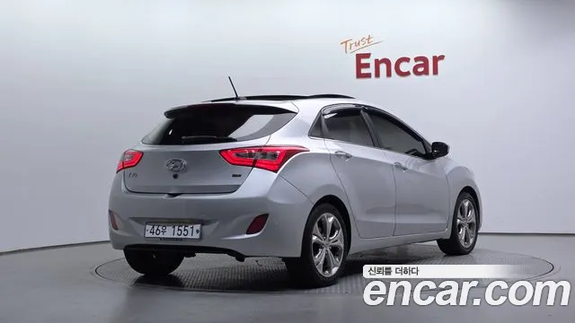 Hyundai i30 2012 thumb 2
