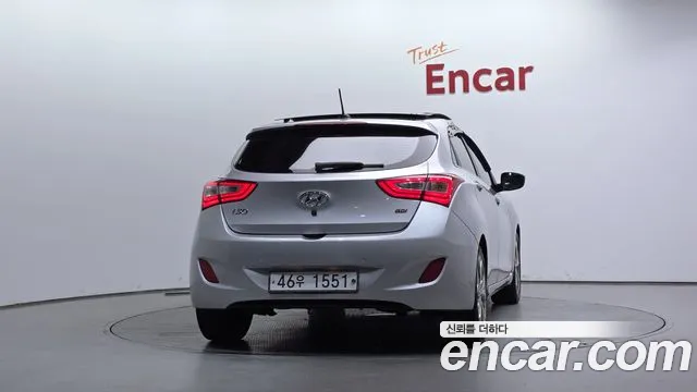 Hyundai i30 2012 thumb 4