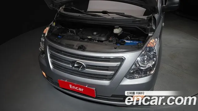 Hyundai Starex 2017 thumb 6